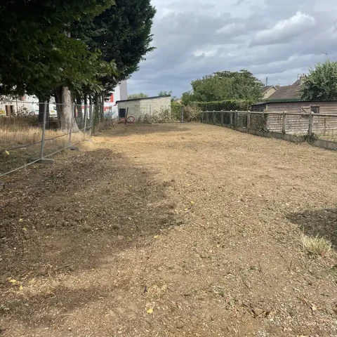 entretien terrain anet 28260